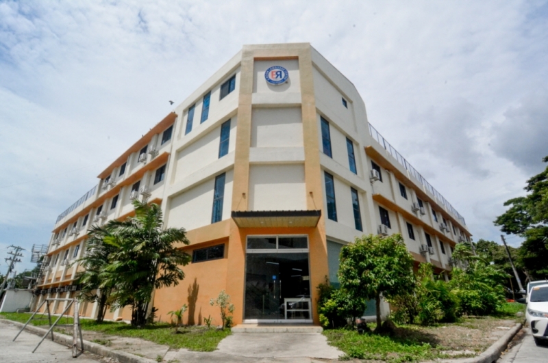 フィリピン留学 Cebu21 - E-Room Language Center-School building-1